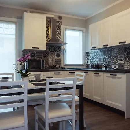 Duplex A Due Passi Dal Centro شقة