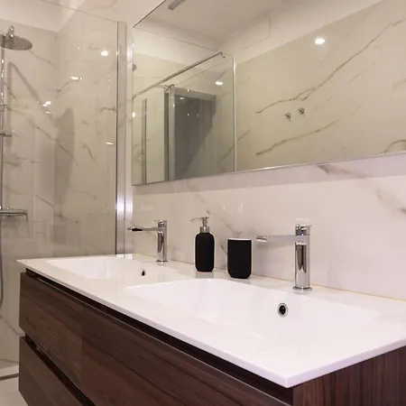 Apartment Duplex A Due Passi Dal Centro