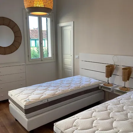 Duplex A Due Passi Dal Centro Διαμέρισμα *